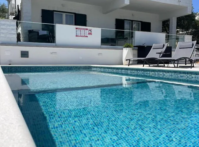 Apartament Marina *