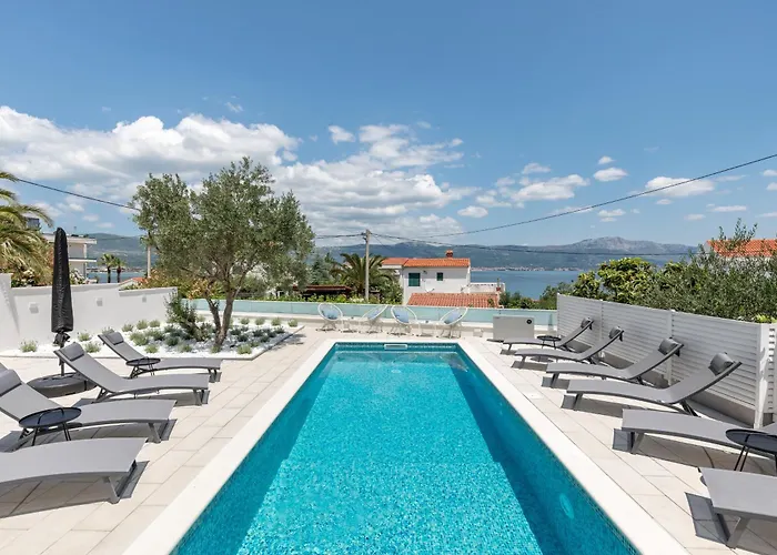 Marina Trogir